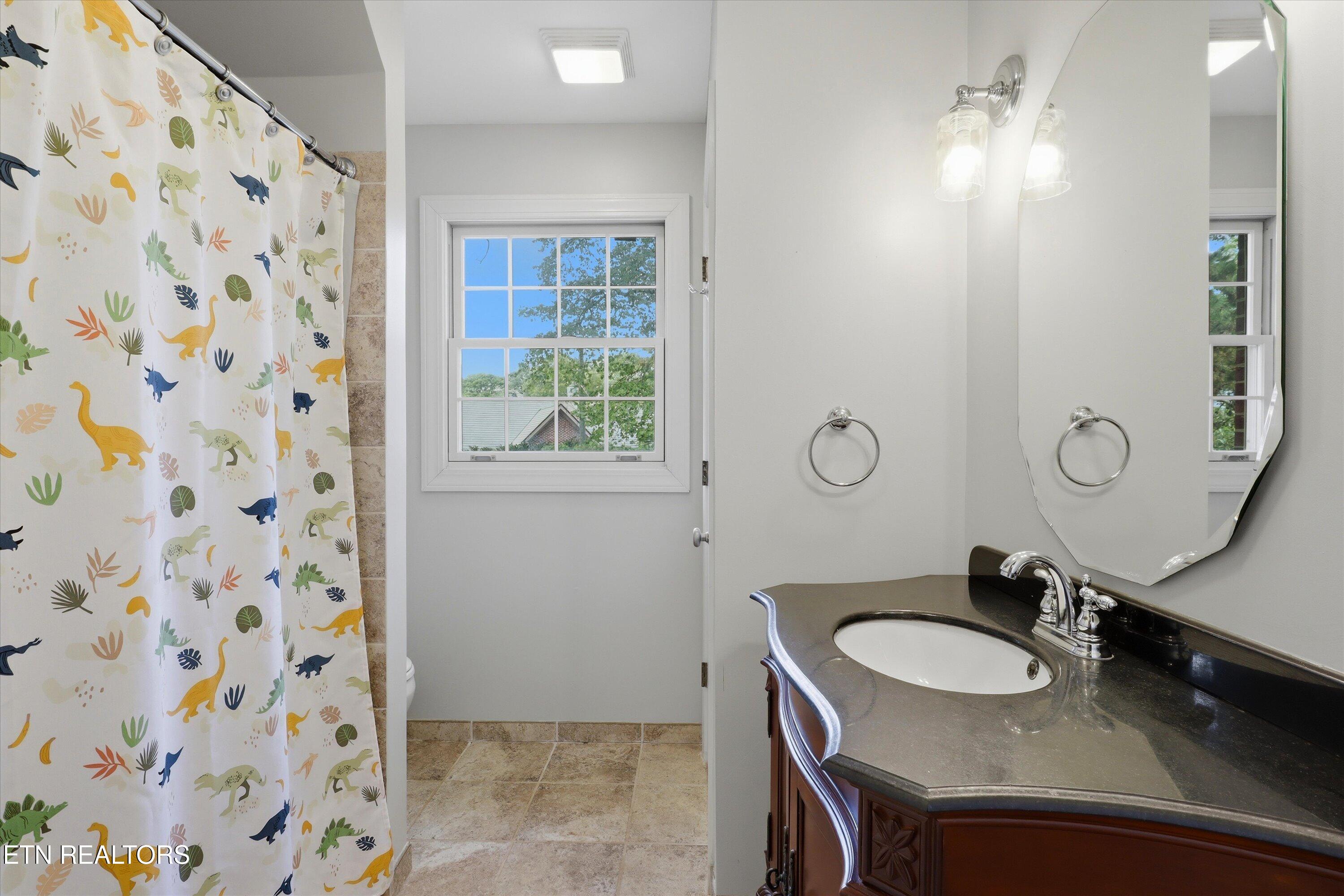 4141 Forest Glen Drive