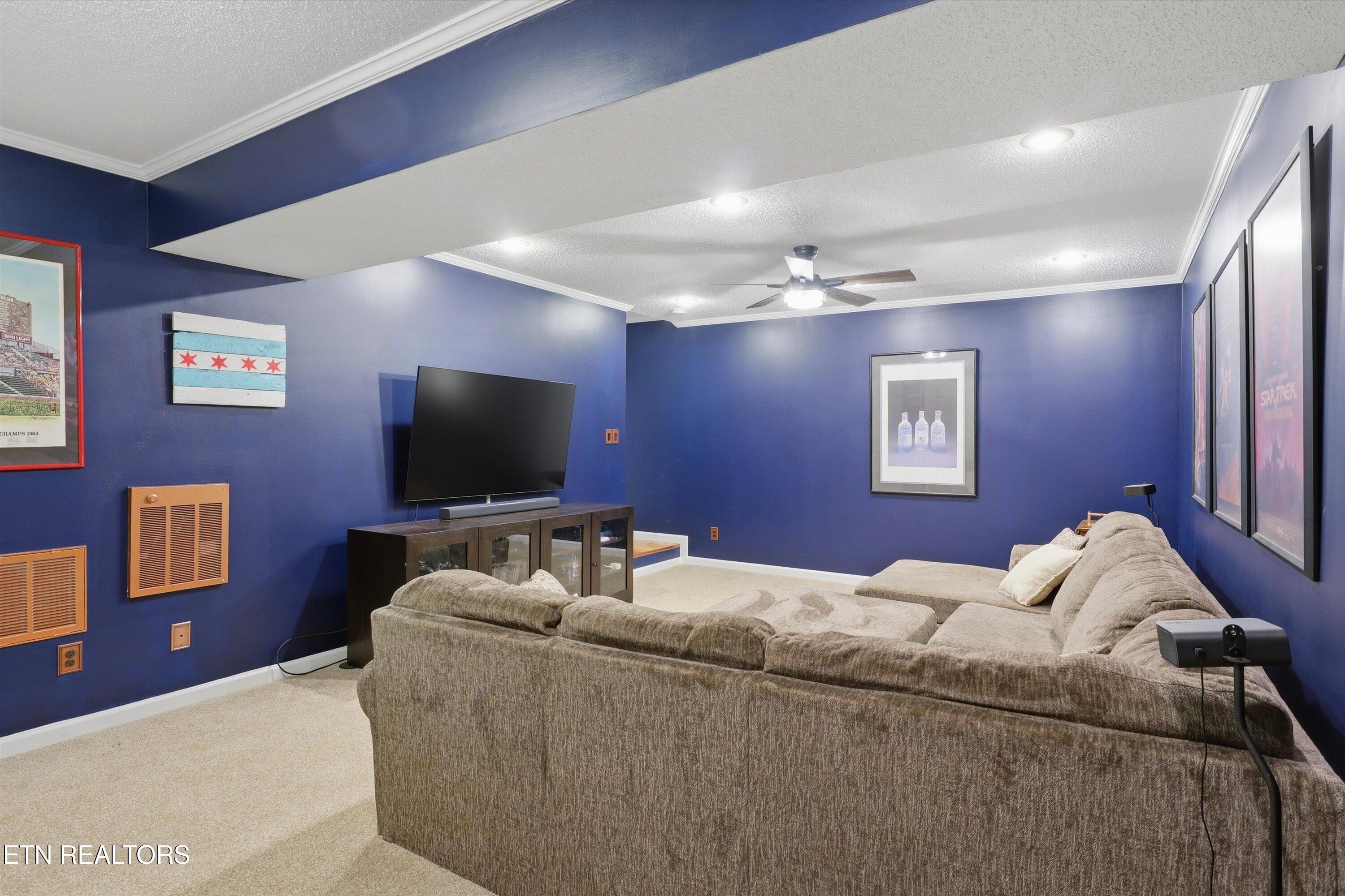 4141 Forest Glen Drive