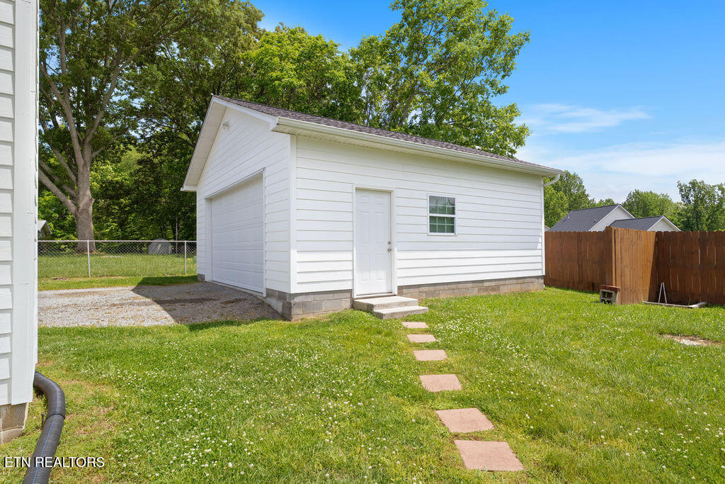 4616 Blairwood Drive