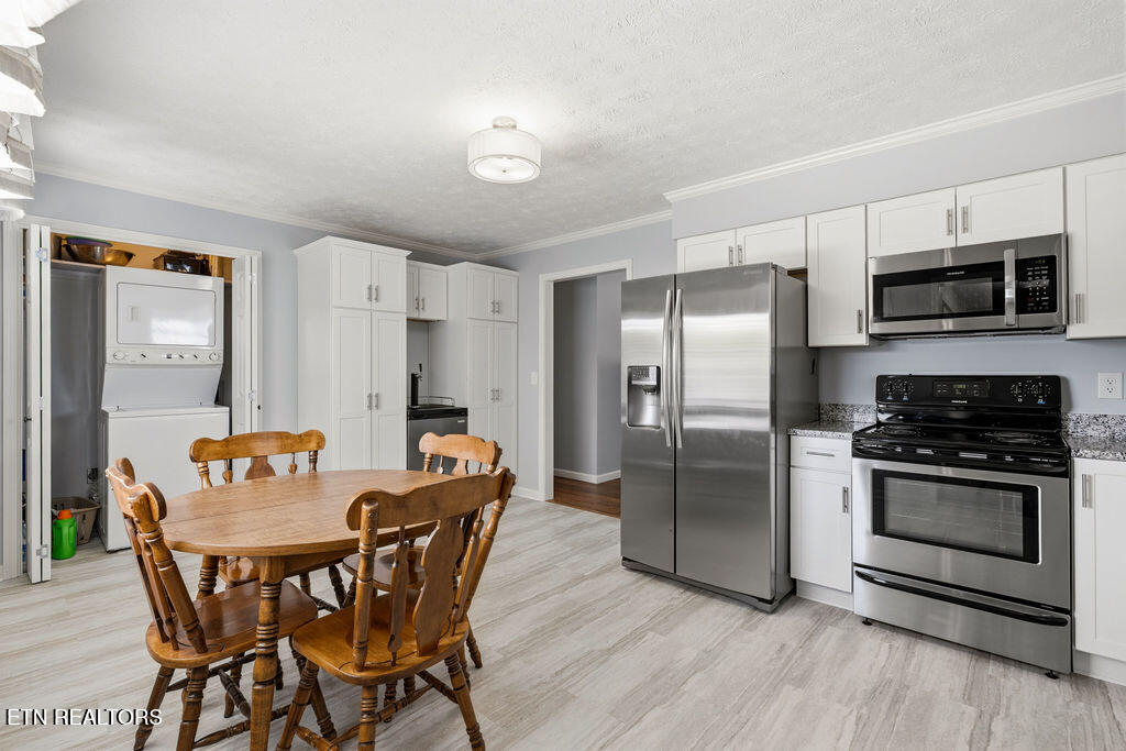 4616 Blairwood Drive