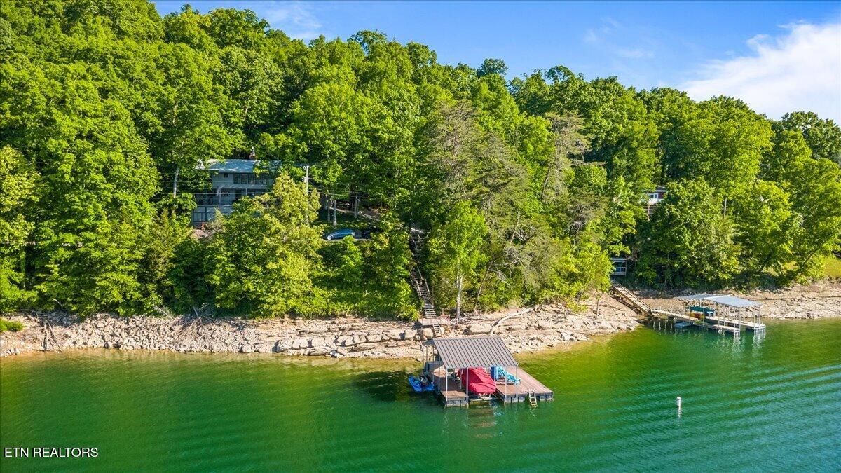244 Lakeshore Drive