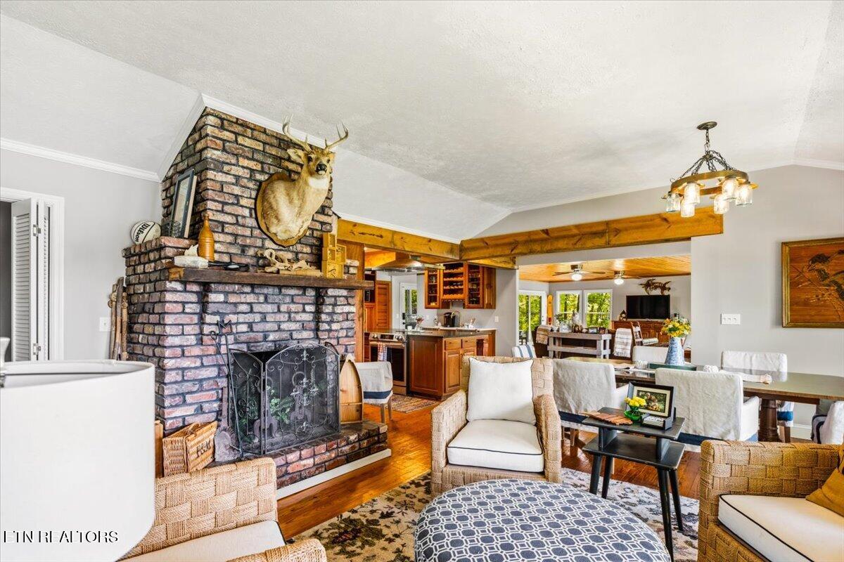 244 Lakeshore Drive