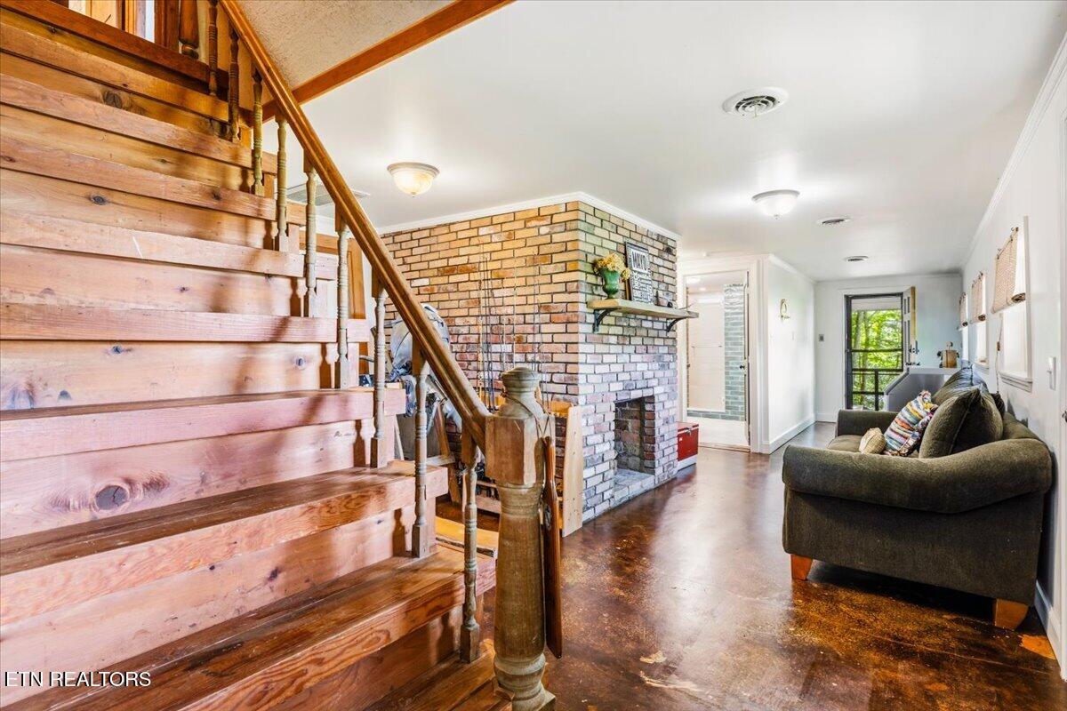 244 Lakeshore Drive