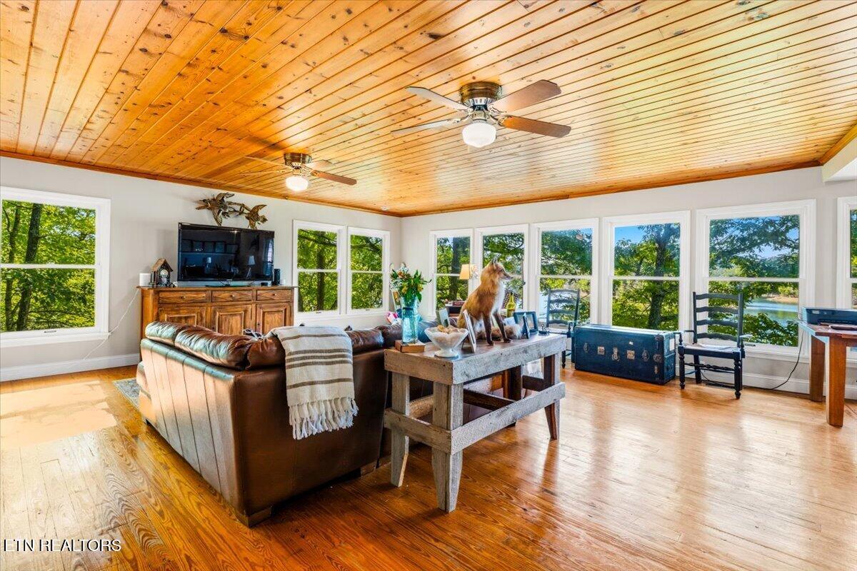 244 Lakeshore Drive