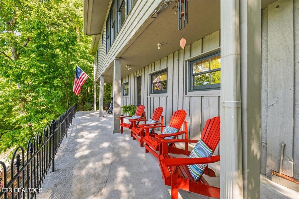 244 Lakeshore Drive