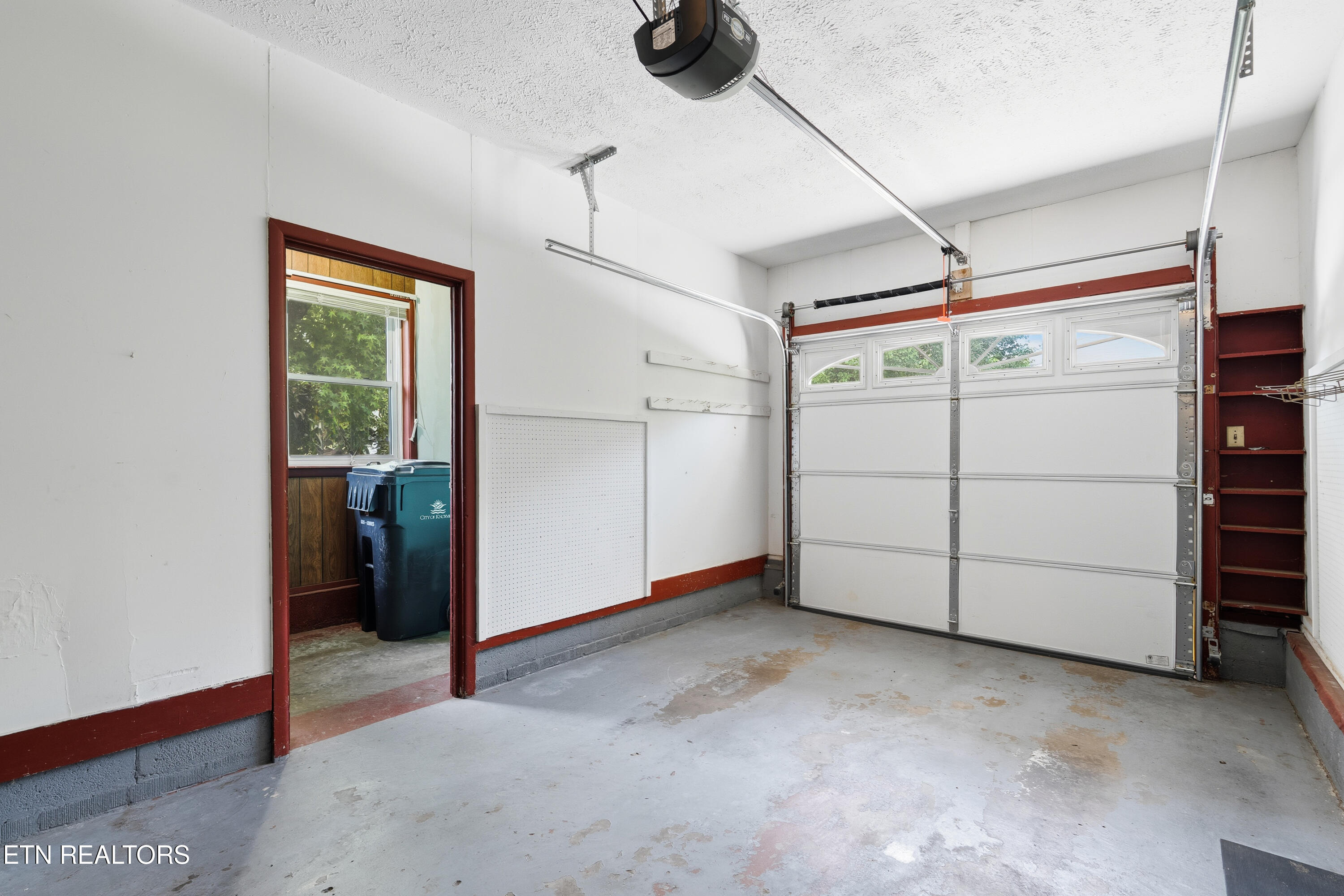 7005 Downing Drive