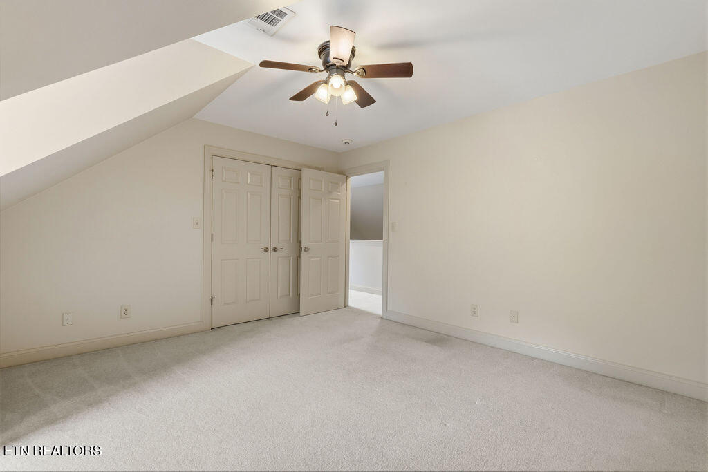 4713 Lyons View Pike