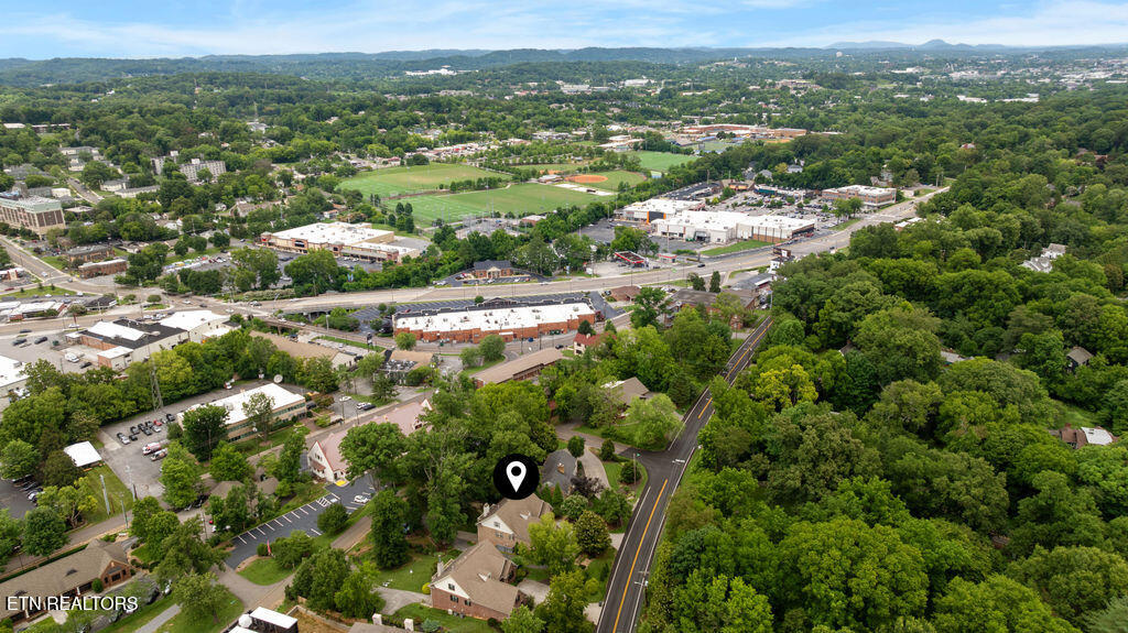 4713 Lyons View Pike