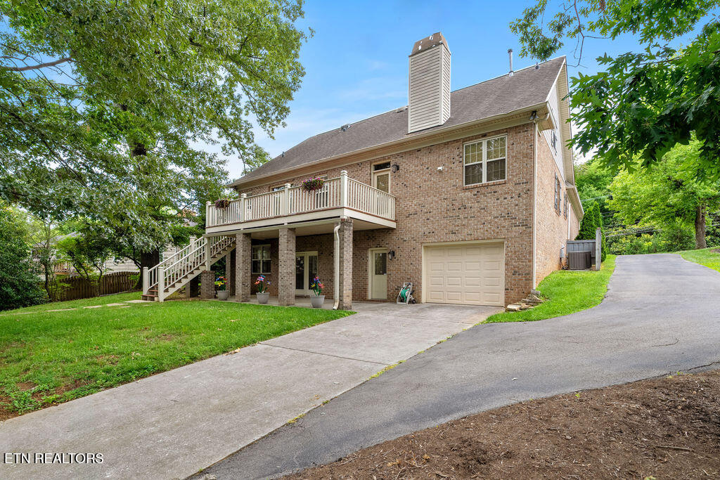 4713 Lyons View Pike