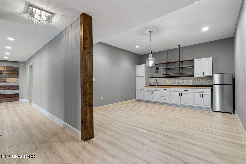 4713 Lyons View Pike