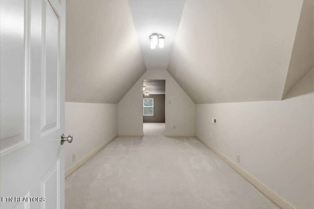 4713 Lyons View Pike