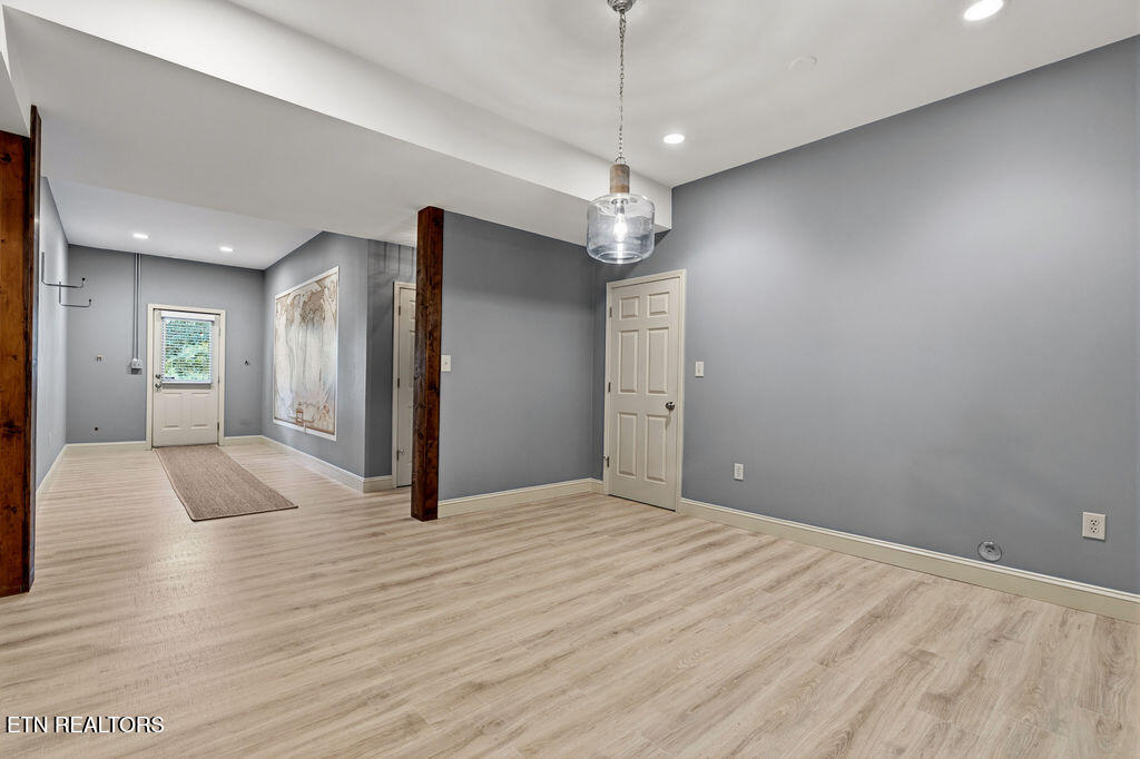 4713 Lyons View Pike