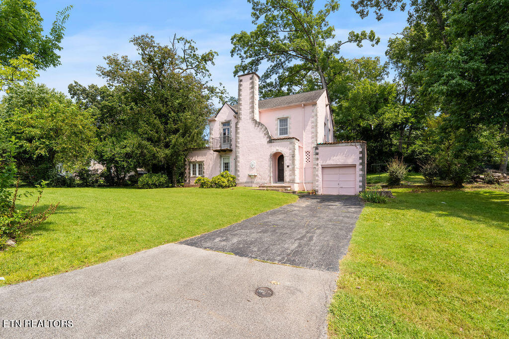 3422 Glenhurst Rd