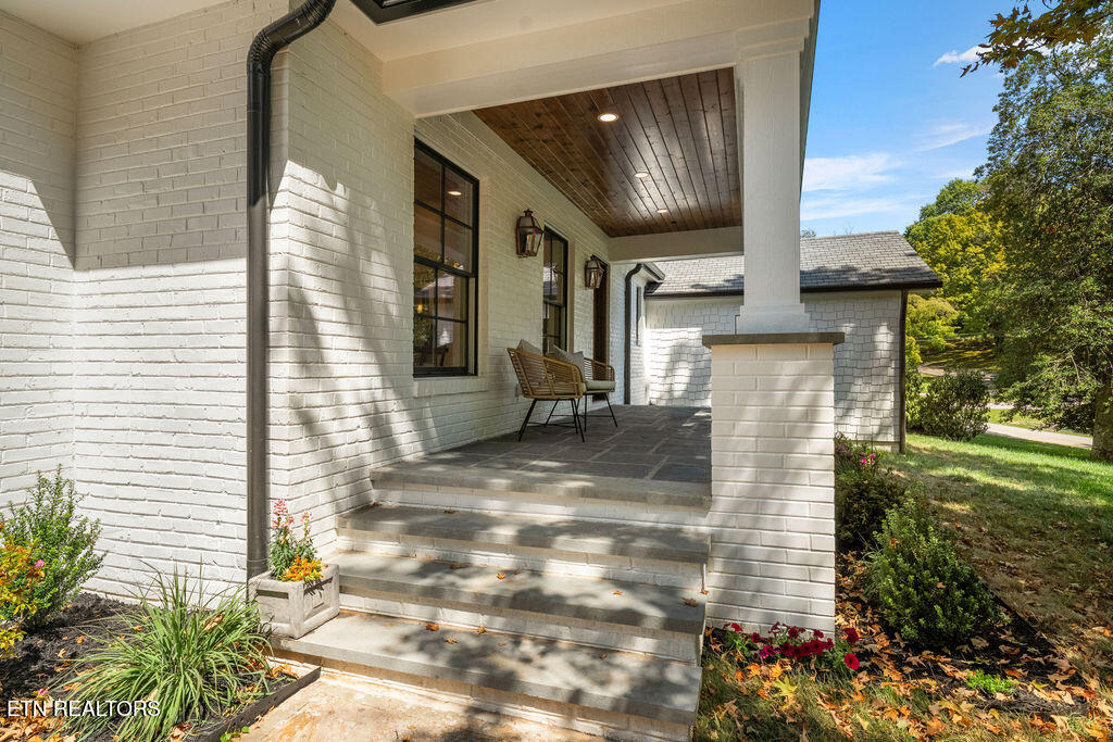 1545 Southgate Rd