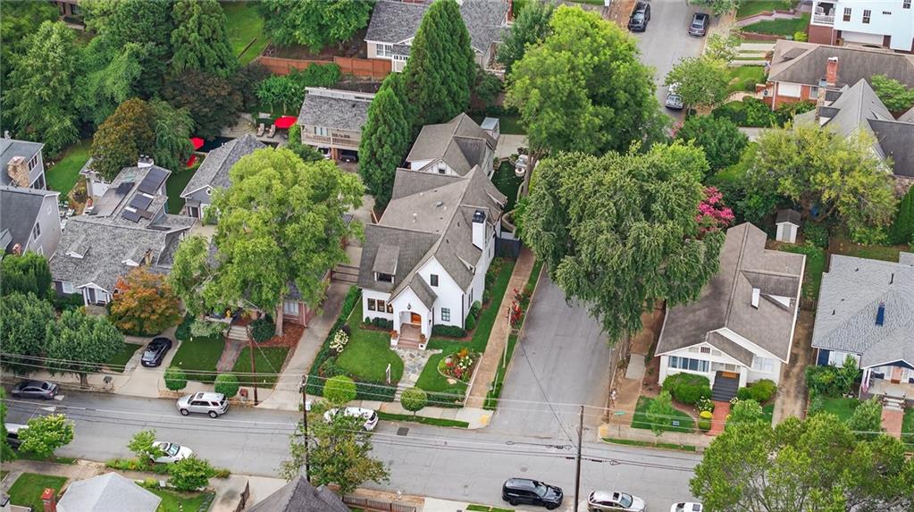 1101 Rosedale Drive NE