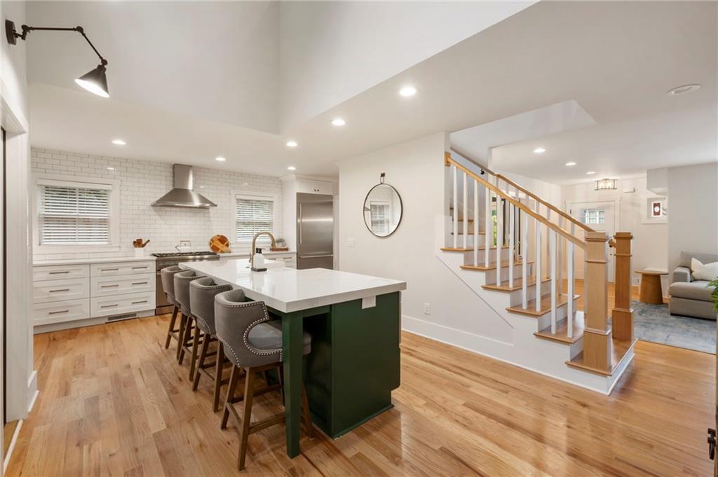 790 Highland Terrace NE