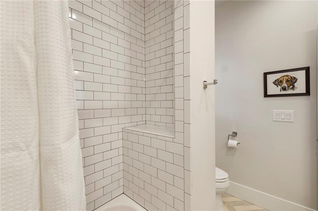 790 Highland Terrace NE