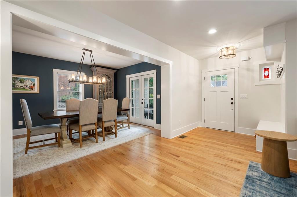 790 Highland Terrace NE