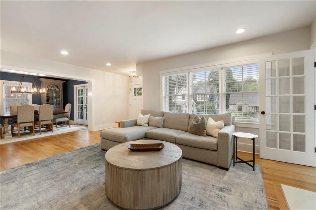 790 Highland Terrace NE