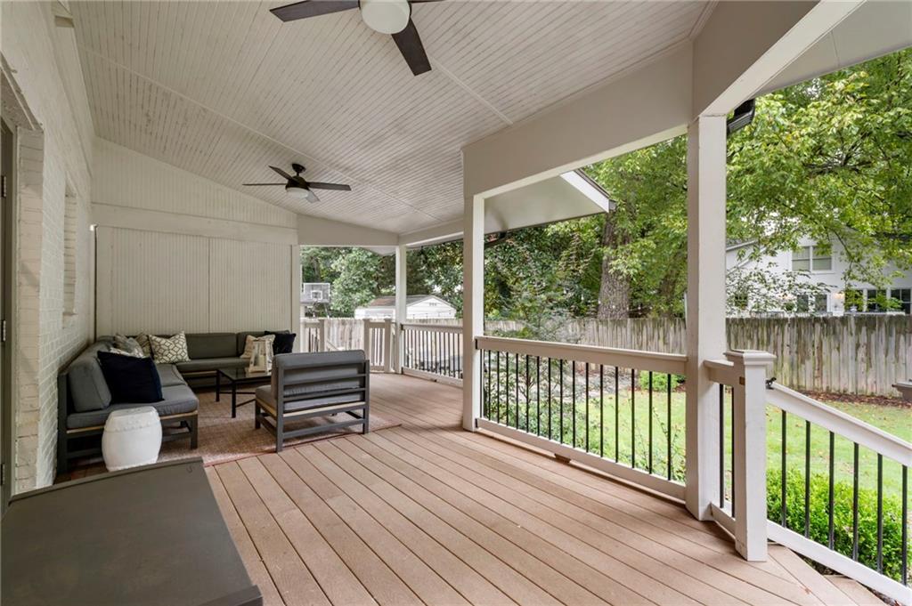 790 Highland Terrace NE