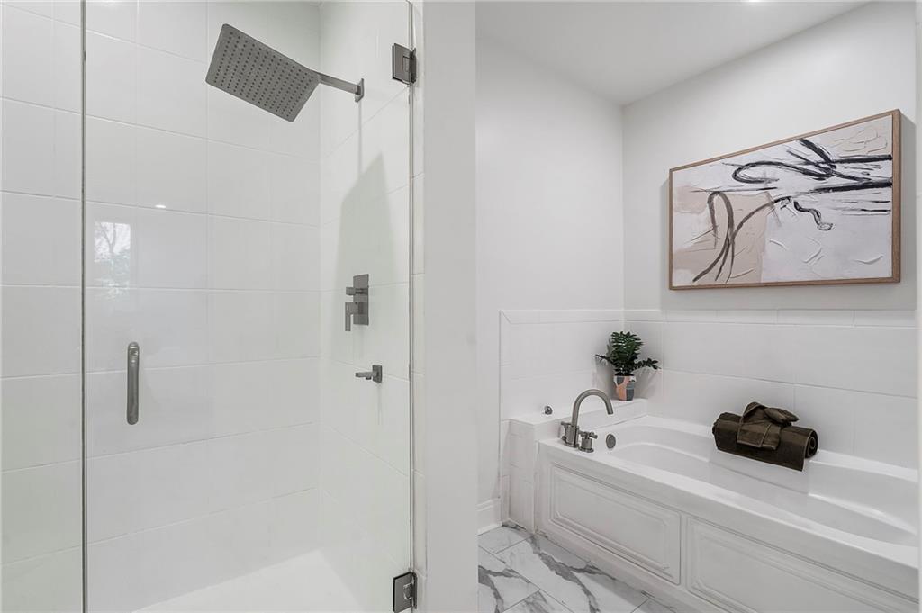 905 Juniper Street NE Unit 116