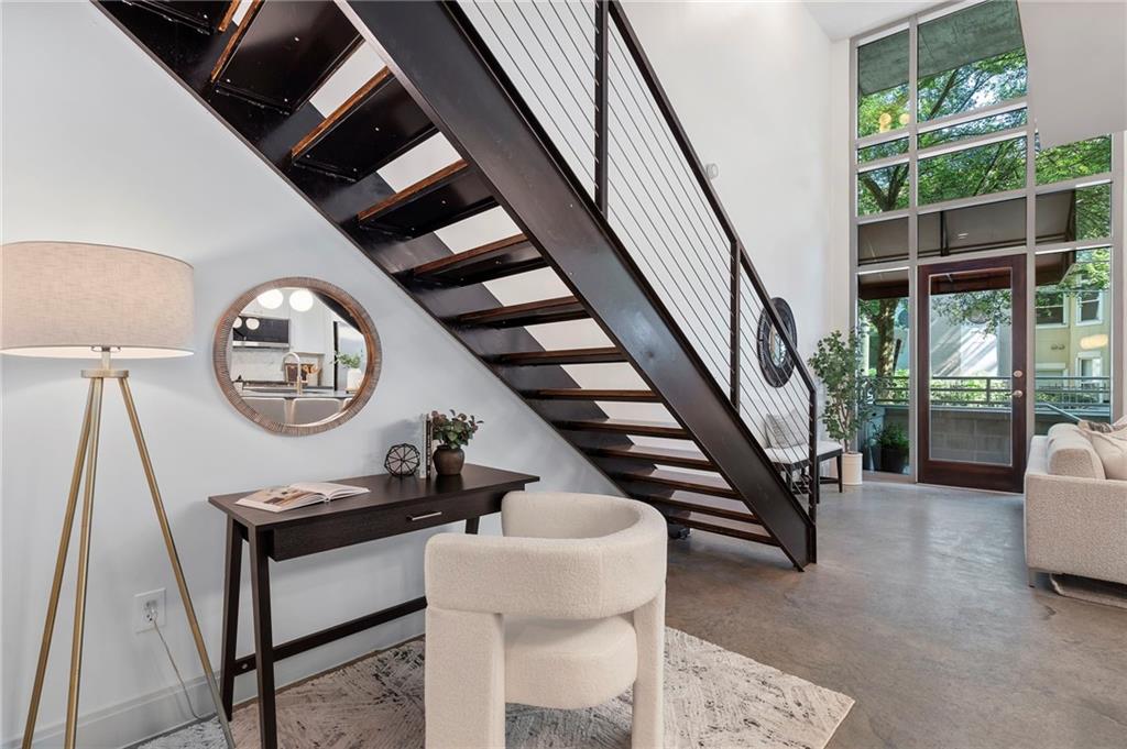 905 Juniper Street NE Unit 116