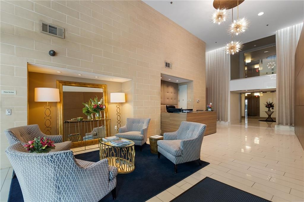 905 Juniper Street NE Unit 116