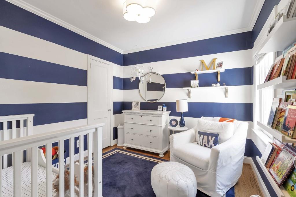 225 Midvale Drive NE