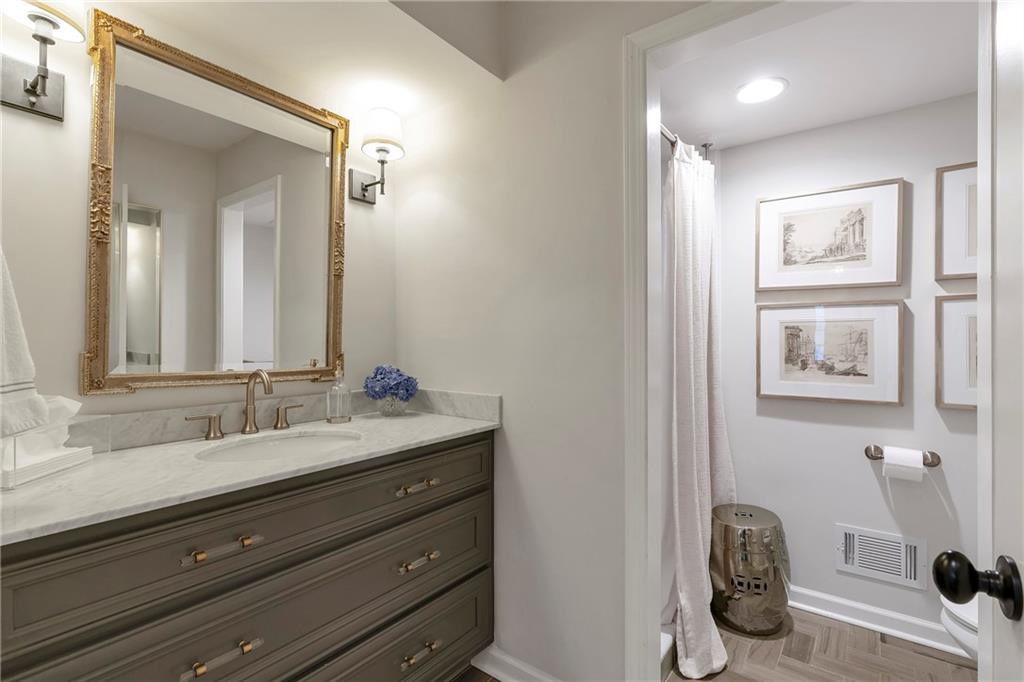 500 Tanacrest Circle