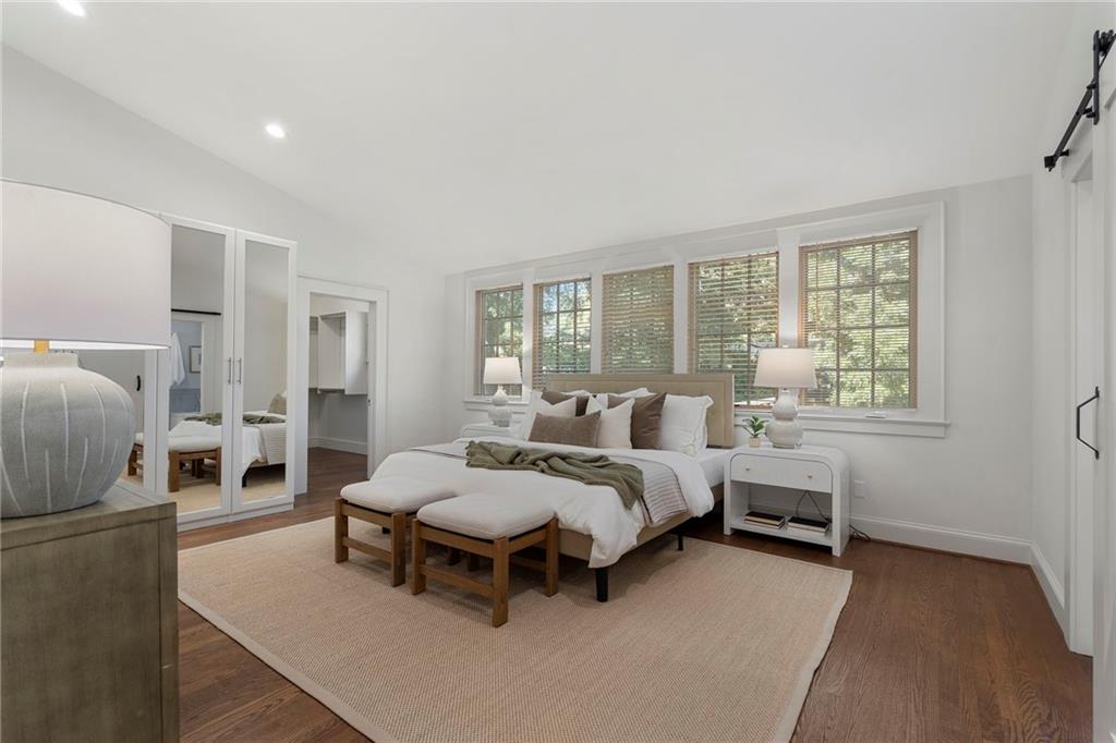 1144 Zimmer Drive NE