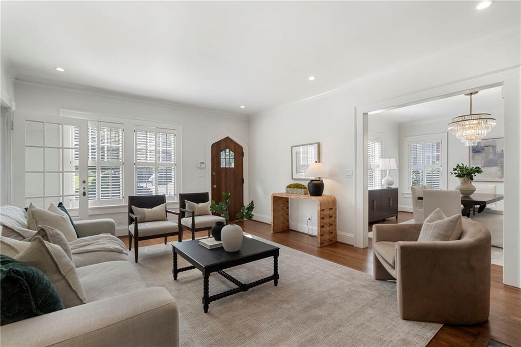 1144 Zimmer Drive NE