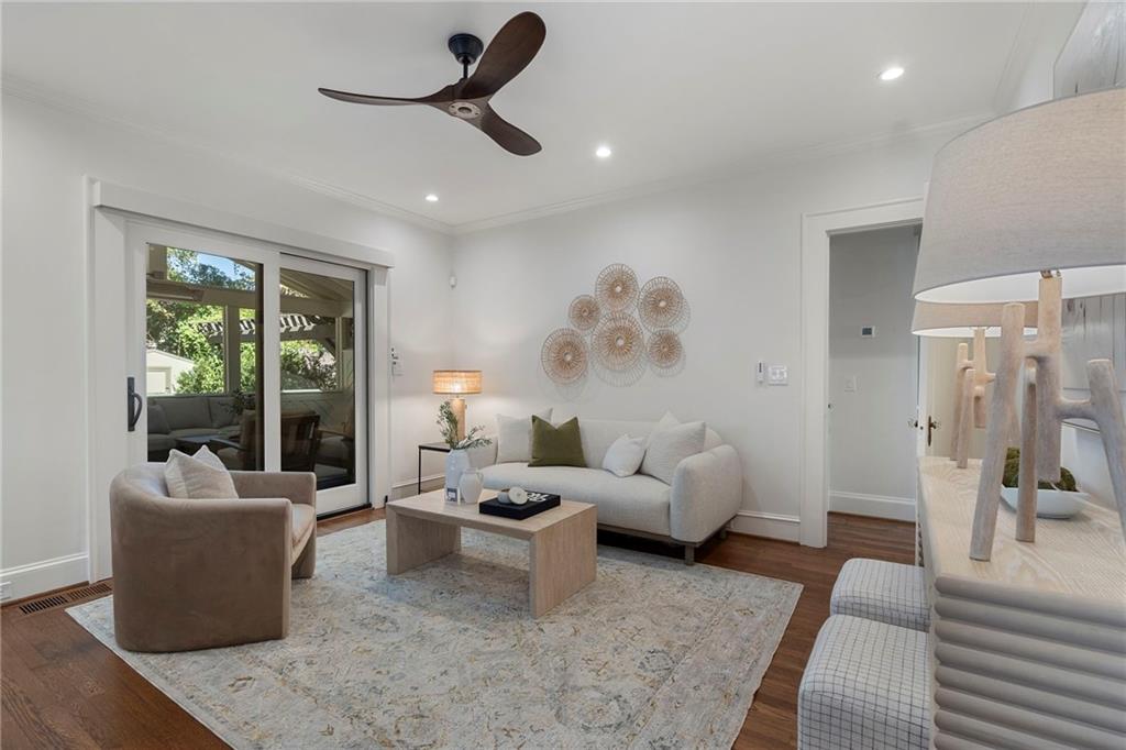 1144 Zimmer Drive NE