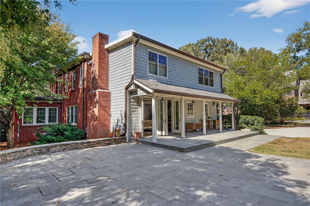2143 Ponce De Leon Avenue NE