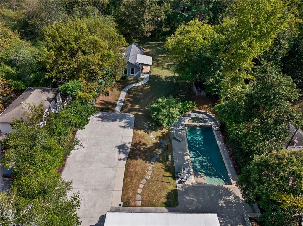 2143 Ponce De Leon Avenue NE