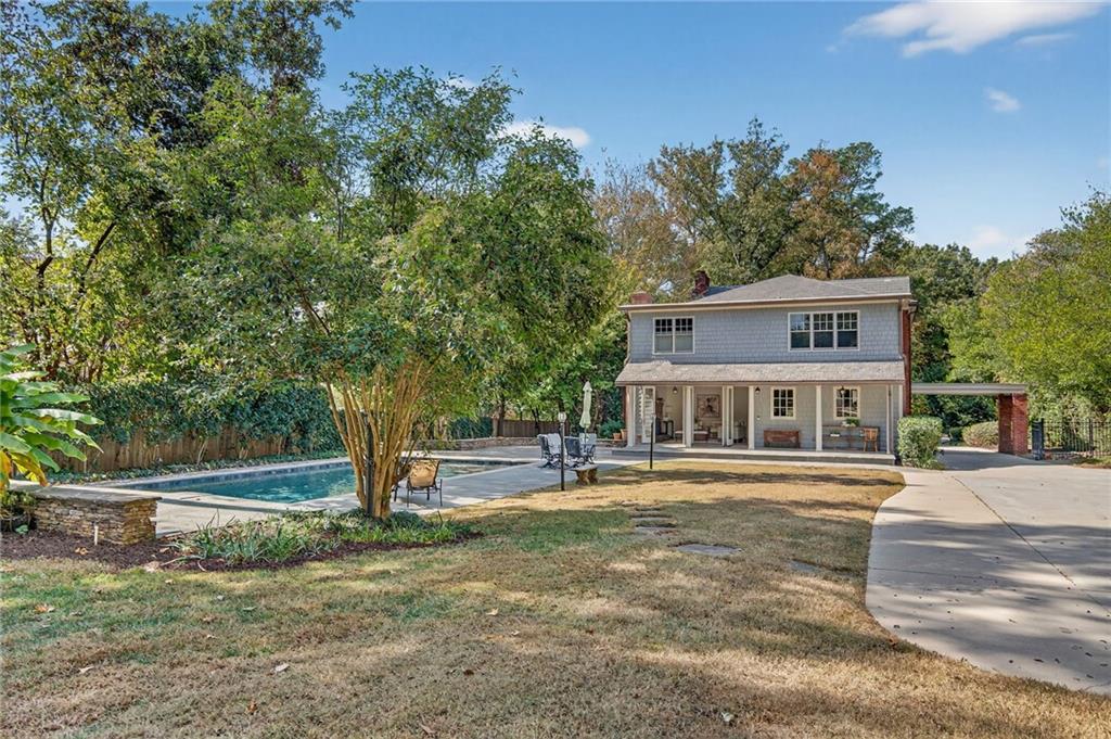 2143 Ponce De Leon Avenue NE