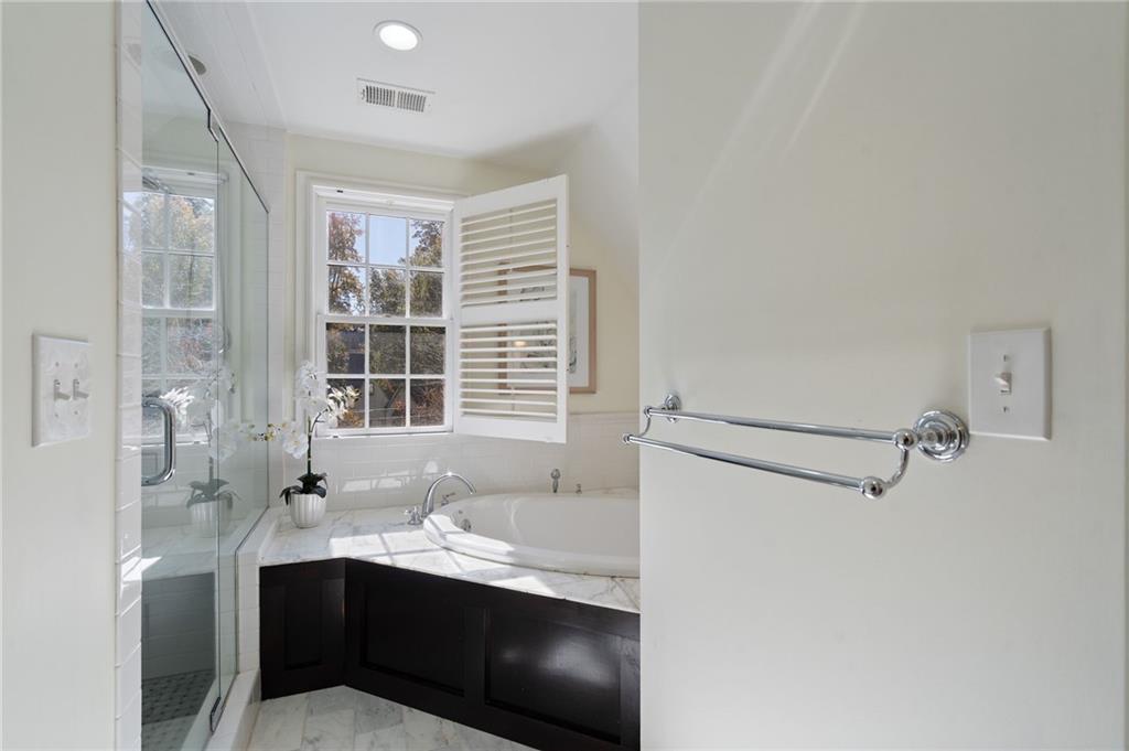 1240 Beech Valley Road NE