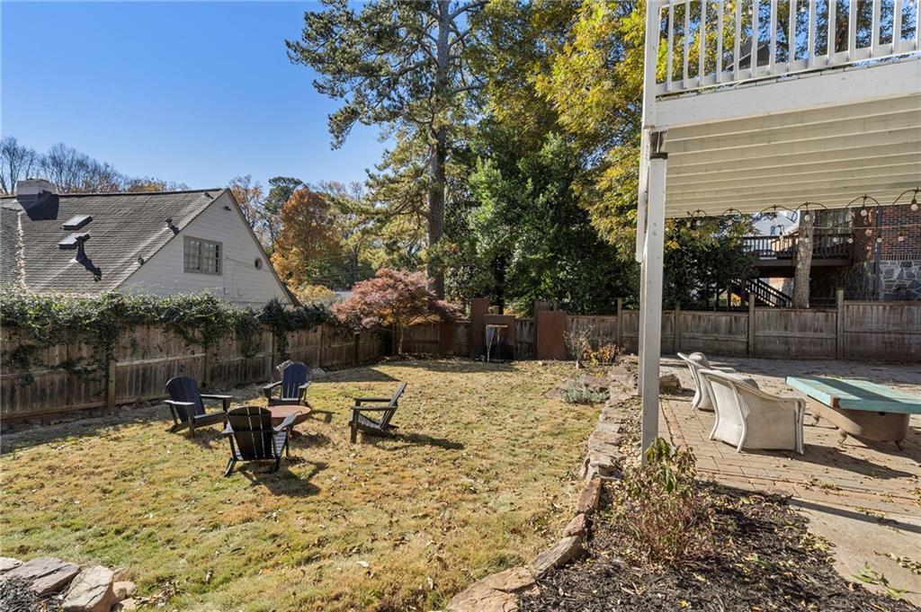 1605 Johnson Road NE