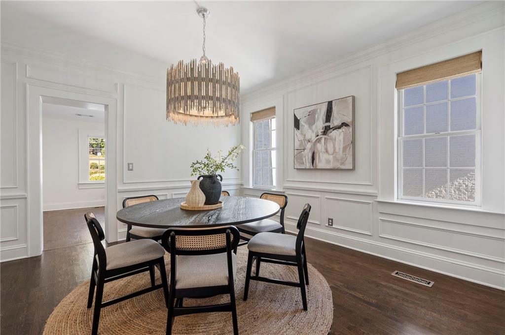 1605 Johnson Road NE