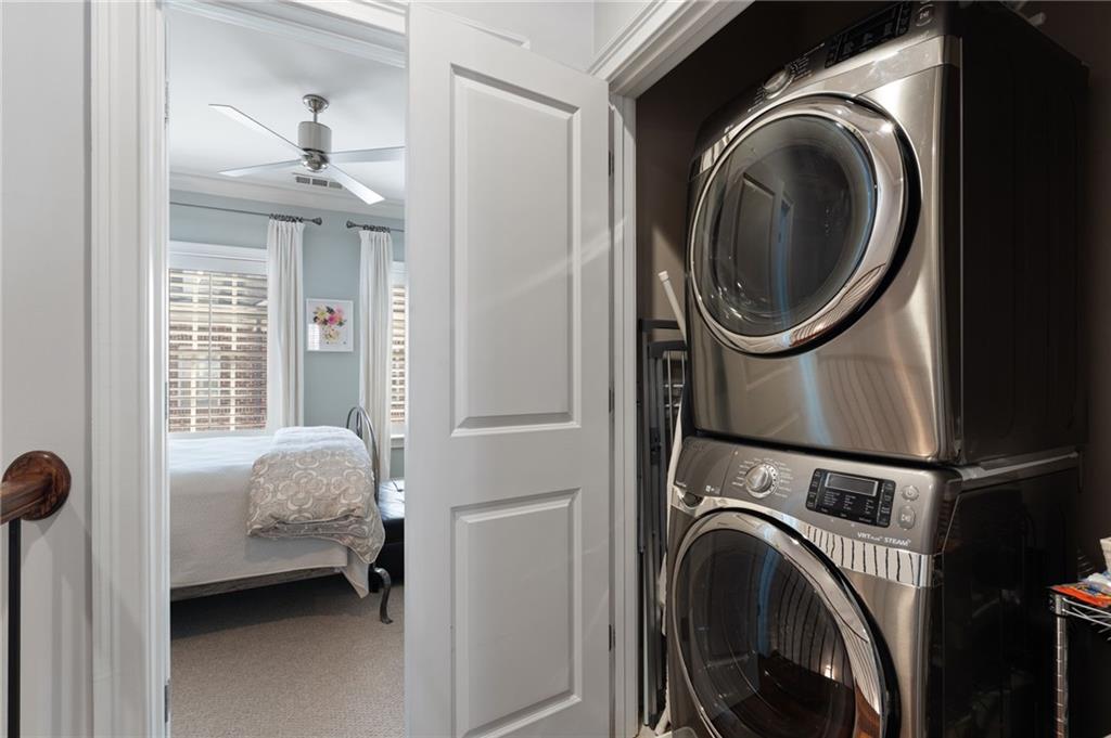 861 Lullwater Park Lane