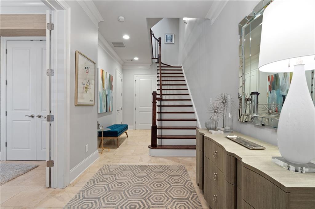 861 Lullwater Park Lane