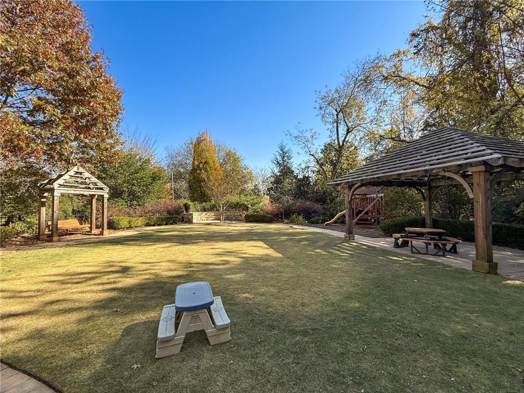 861 Lullwater Park Lane