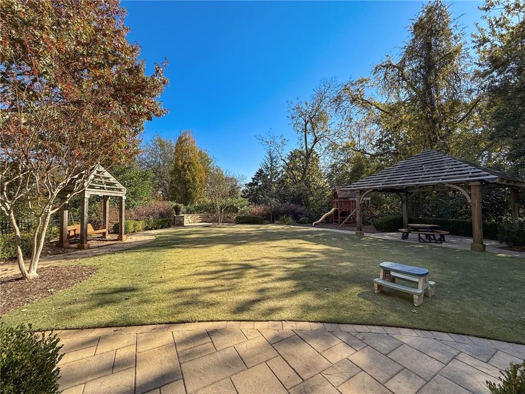 861 Lullwater Park Lane