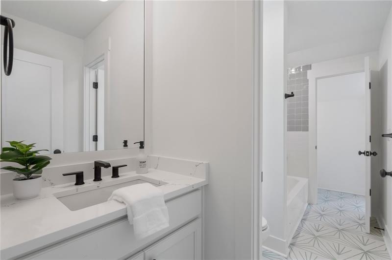 2214 Meador Avenue SE