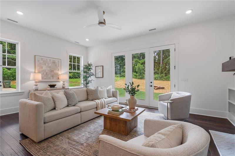 2214 Meador Avenue SE