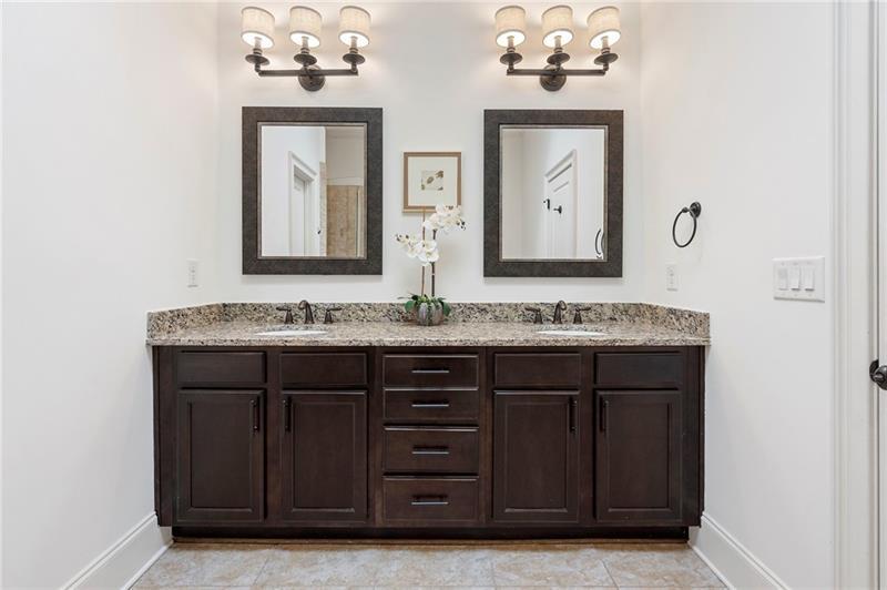 820 Virginia Park Circle NE