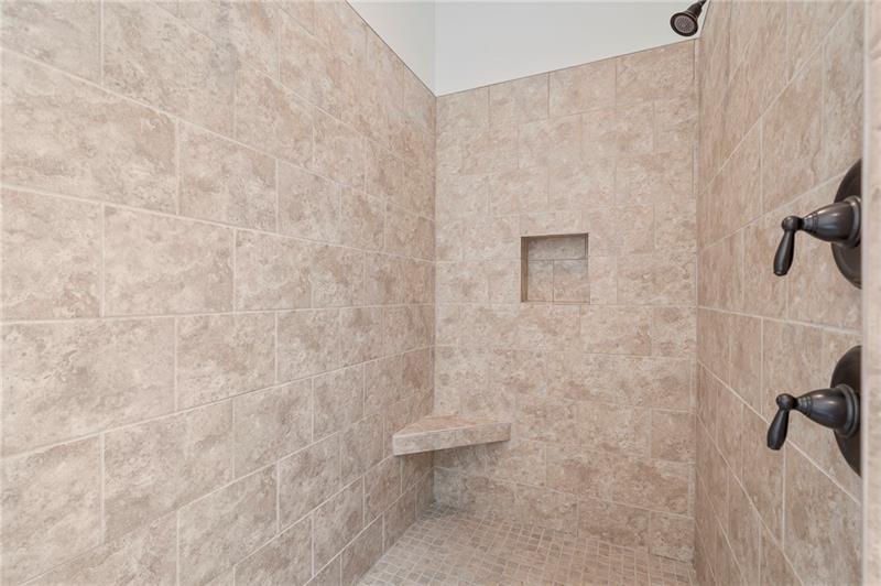 820 Virginia Park Circle NE