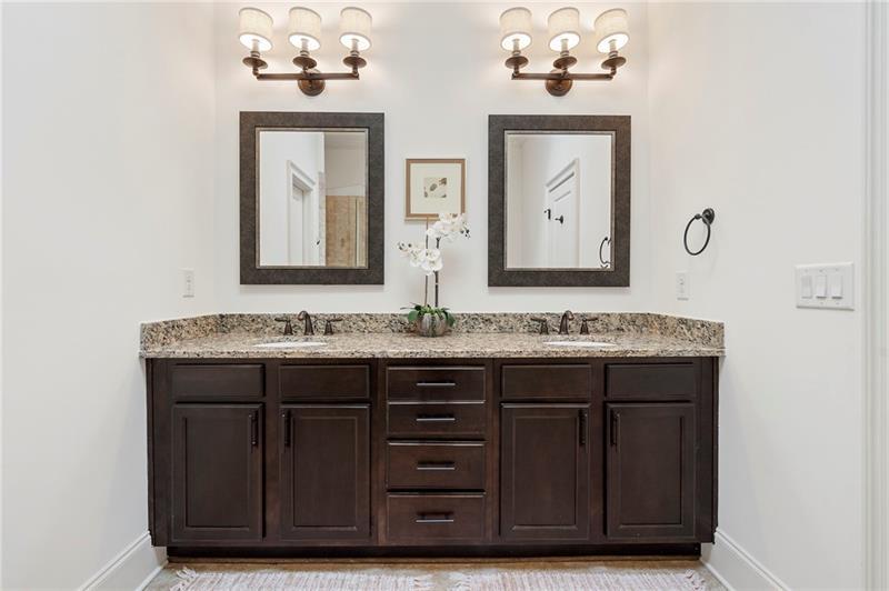 820 Virginia Park Circle NE