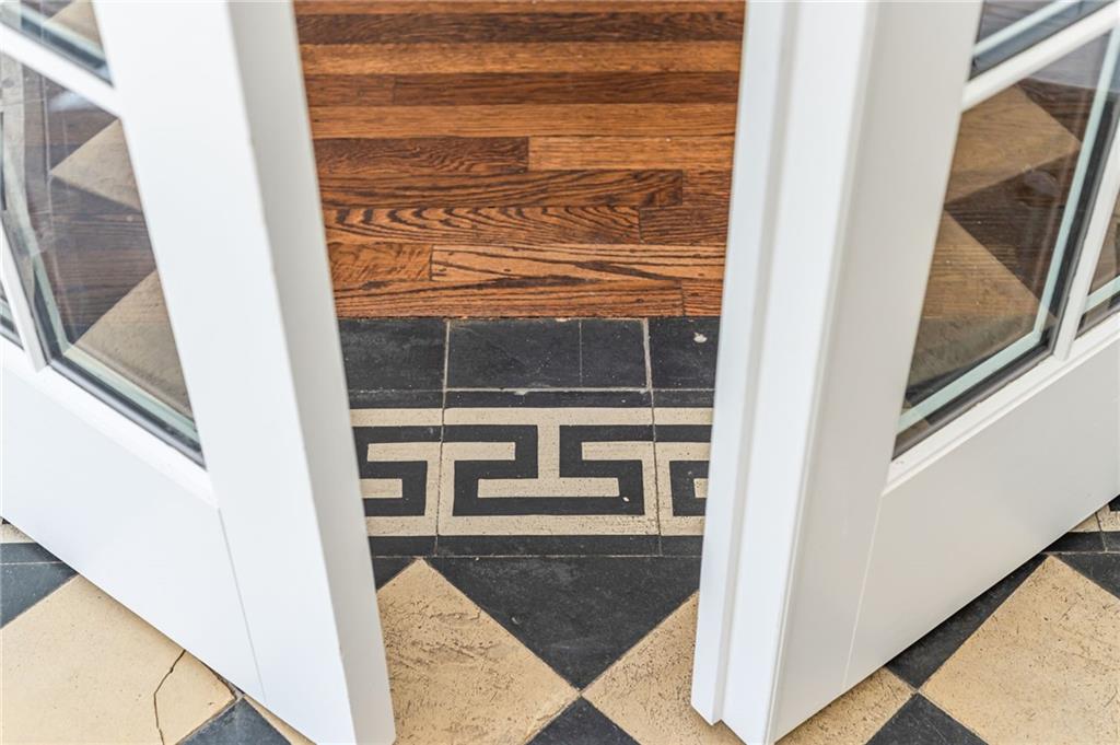 1196 Fairview Road NE