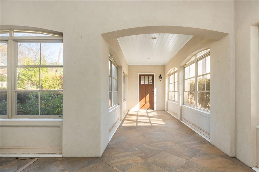 1196 Fairview Road NE