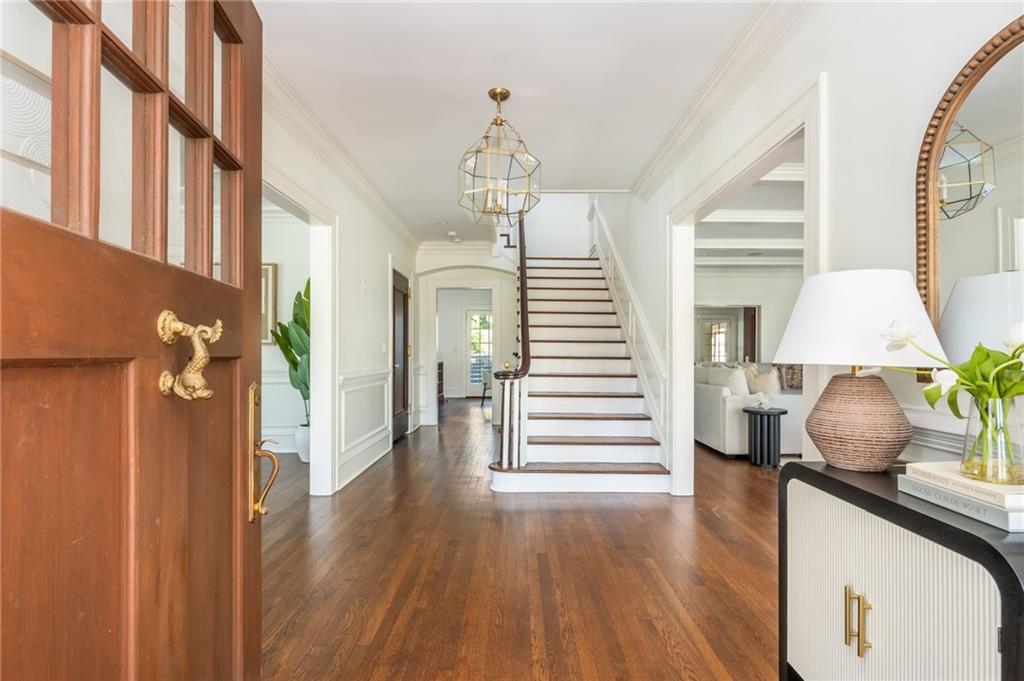 1196 Fairview Road NE